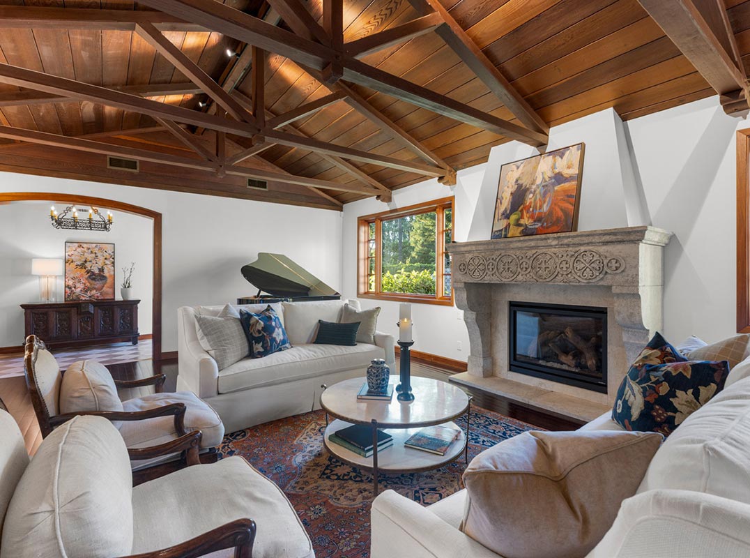 Hacienda de las Palmas – A 1949 Spanish Hacienda, Reimagined for Today